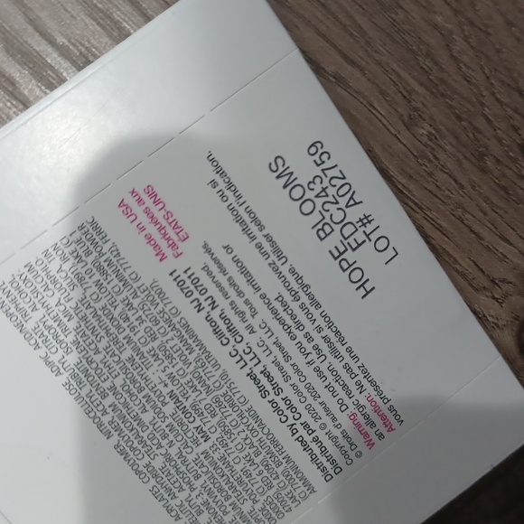 New Color Street nail strips, Hope Blooms, Breast Cancer Awareness set - Picture 8 of 8